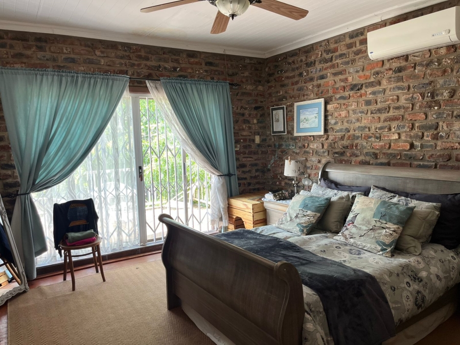 6 Bedroom Property for Sale in Bainsvlei Free State